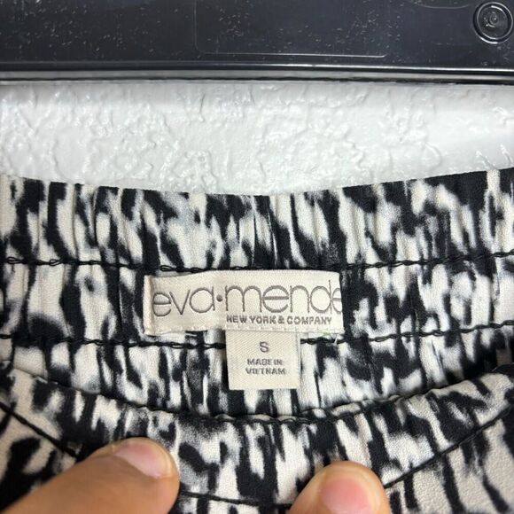 NWT Eva Mendes Womens Ankle Trouser Pants Elastic Waist Small Black White - Picture 3 of 6
